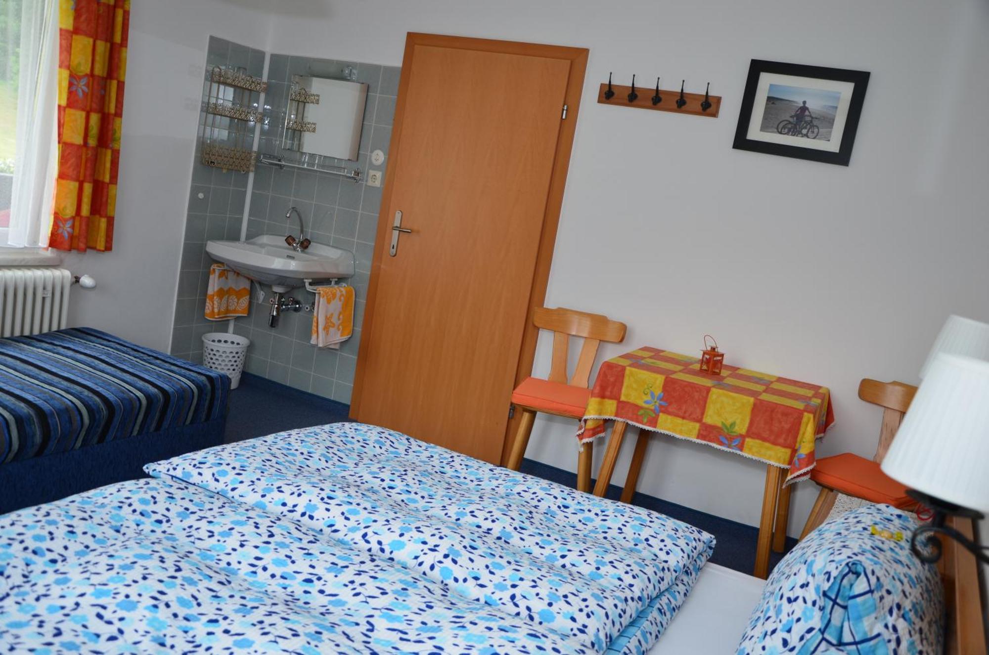 Hotel Haus Dachstein Schnitzer Eben Im Pongau Zimmer foto